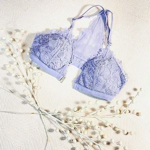 Abercrombie & Fitch A&F Wireless Lace Bralette XS